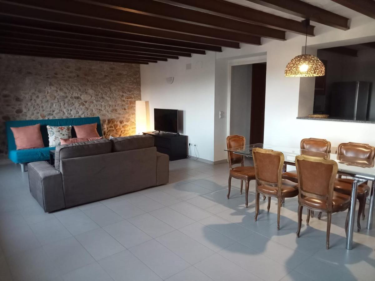 L'Horitzo I Apartment Llado Luaran gambar