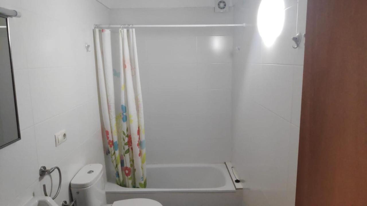 L'Horitzo I Apartment Llado Luaran gambar