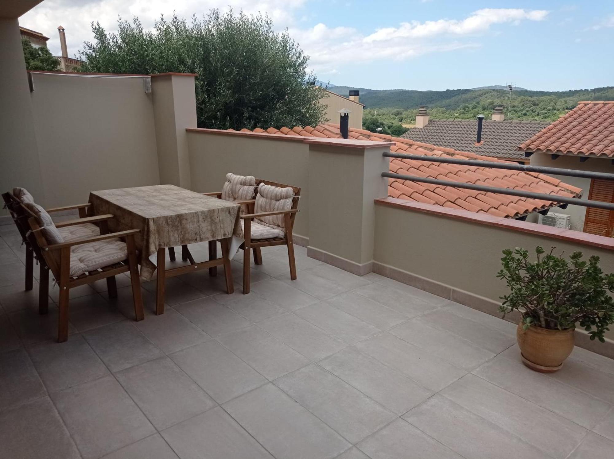 L'Horitzo I Apartment Llado Luaran gambar